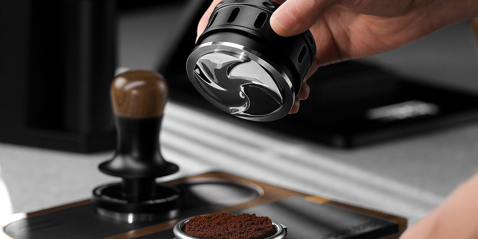 Tamper & Leveler