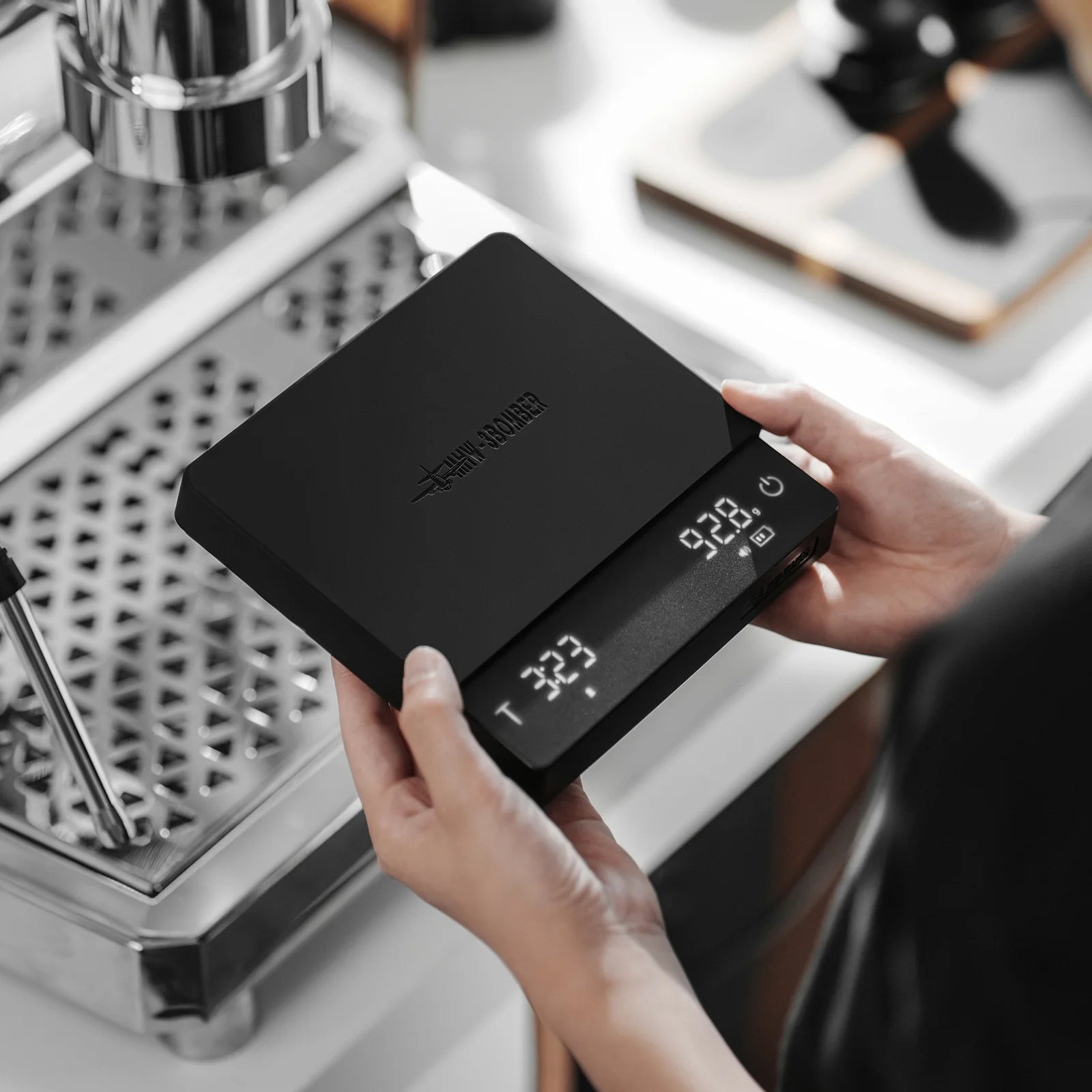 MHW-3BOMBER CUBE KAFFEEWAAGE 3.0 PRO MAX