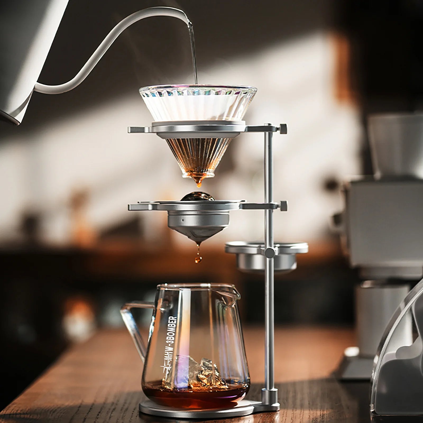 MHW-3BOMBER SMOOTH POUR OVER KÜHLKUGELSTÄNDER