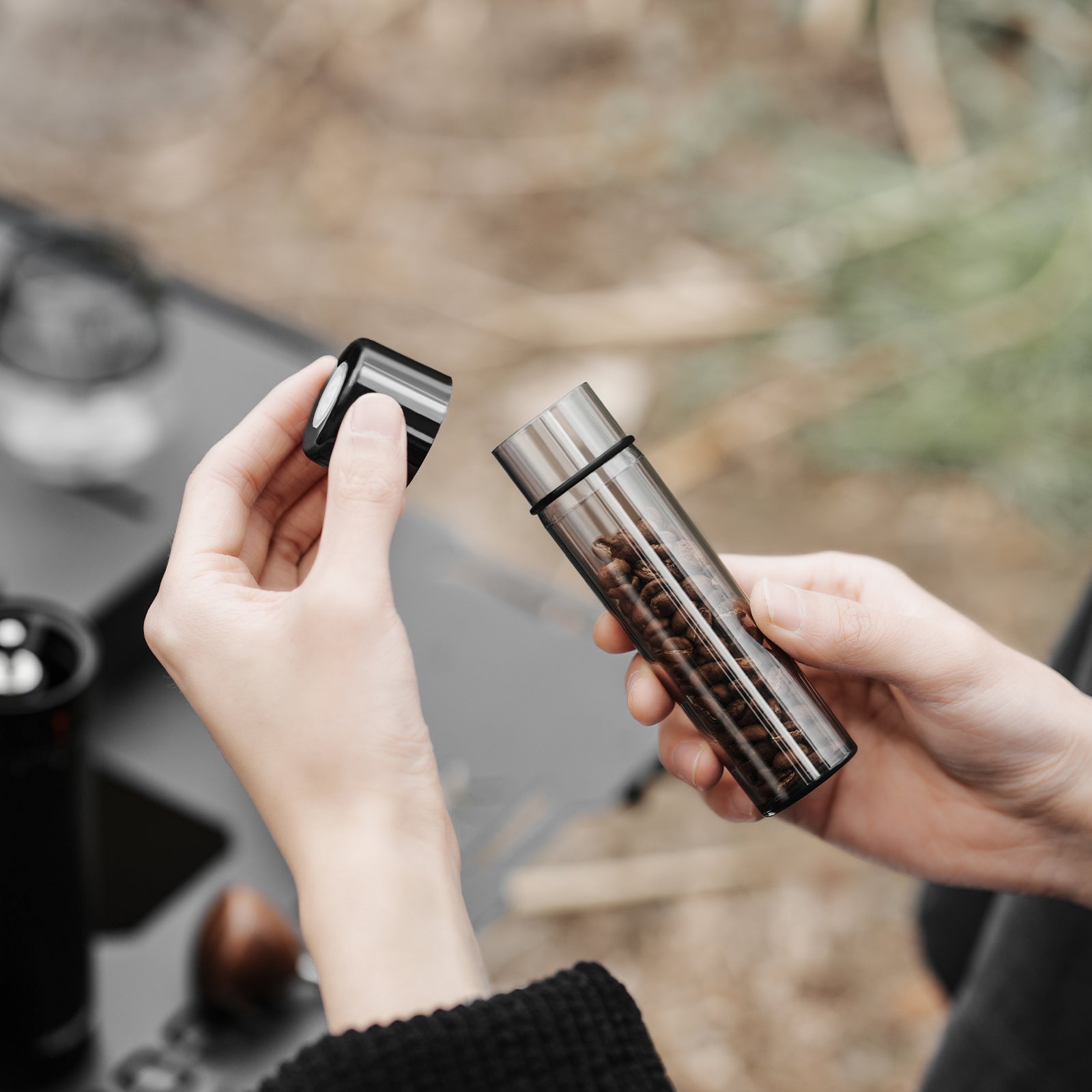 MHW-3BOMBER ENERGIEFLASCHE & MAGNETISCHER GETRÄNKEHALTER