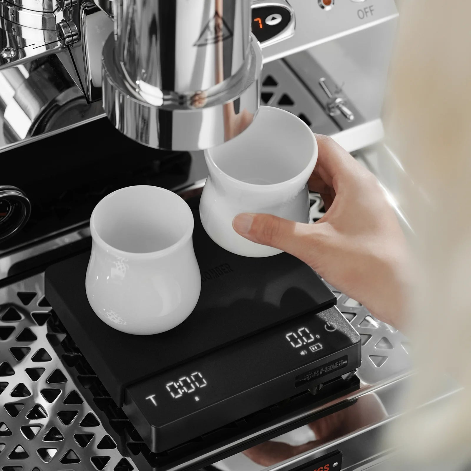 MHW-3BOMBER CUBE KAFFEEWAAGE 3.0 PRO MAX