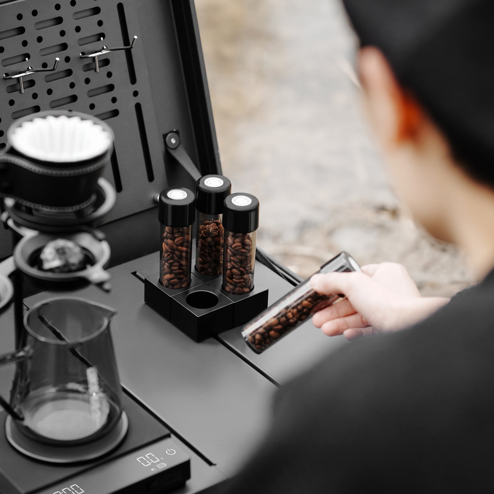 MHW-3BOMBER ENERGIEFLASCHE & MAGNETISCHER GETRÄNKEHALTER