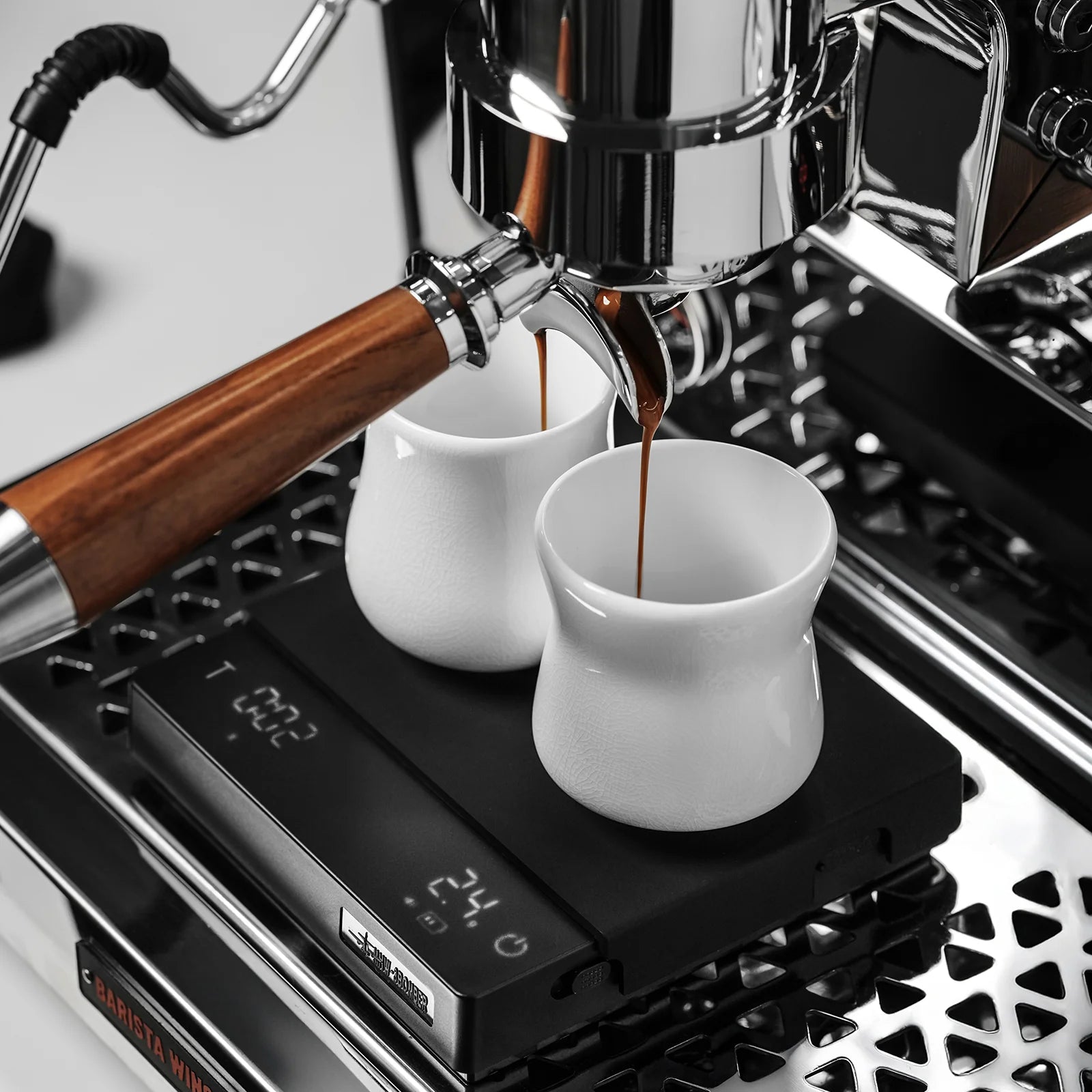 MHW-3BOMBER CUBE KAFFEEWAAGE 3.0 PRO MAX