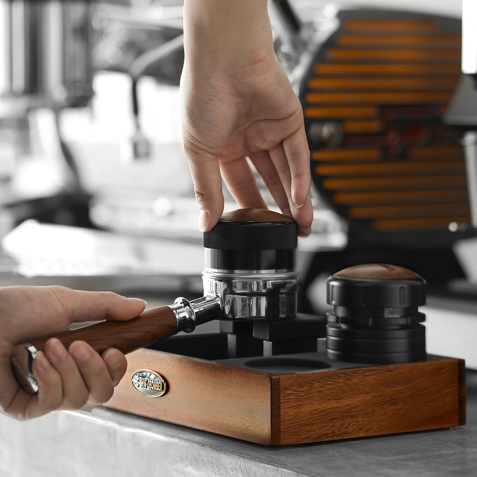 MHW-3BOMBER ESPRESSO TAMPING STATION KAFFEE SIEBTRÄGER HALTER