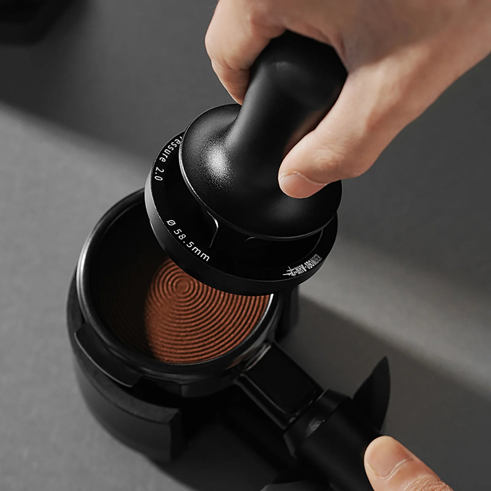 MHW-3BOMBER ASTRA COLLECTION CONSTANT PRESSURE TAMPER 51/53.35/58.5 MM