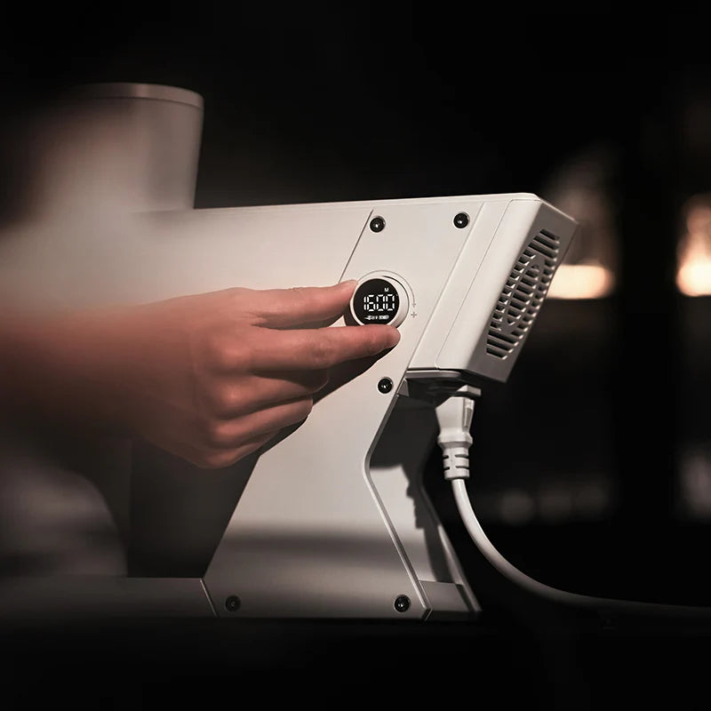 MHW-3BOMBER F74 NAVIGATOR ELEKTRISCHE KAFFEEMÜHLE