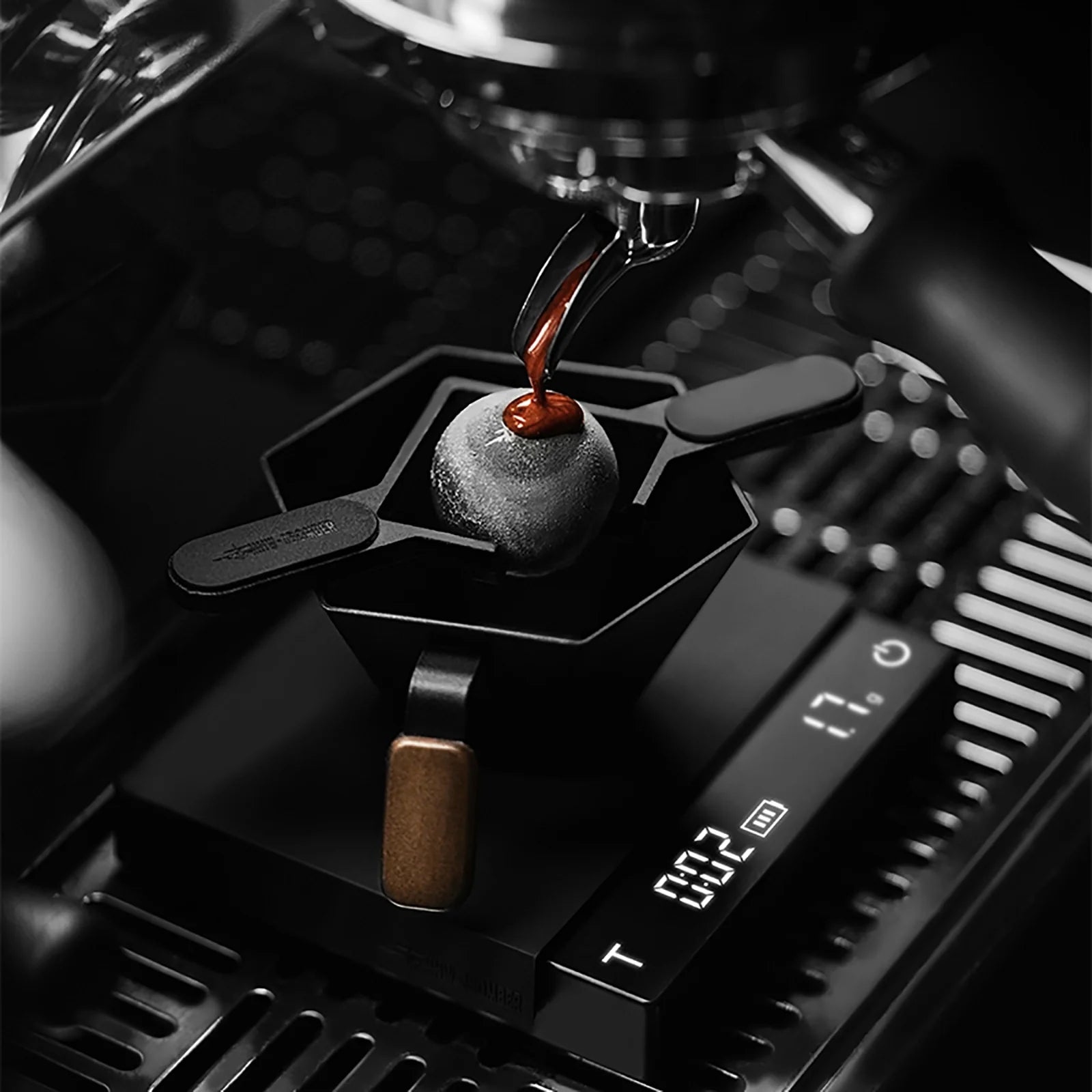 MHW-3BOMBER KÜHLKUGELSTÄNDER FÜR GLATTE ESPRESSOSCHALEN