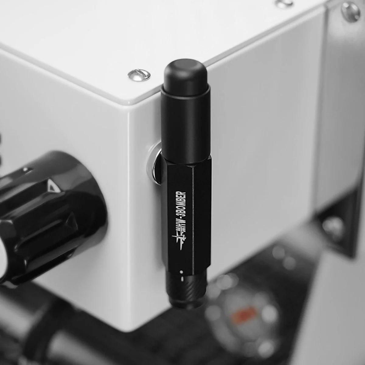 MHW-3BOMBER LIGHTNING NEEDLE DISTRIBUTOR PRO WDT TOOL