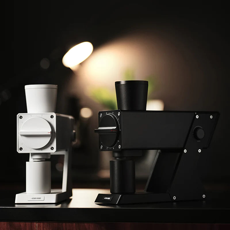 MHW-3BOMBER F74 NAVIGATOR ELEKTRISCHE KAFFEEMÜHLE