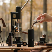 MHW-3BOMBER ENERGIEFLASCHE & MAGNETISCHER GETRÄNKEHALTER