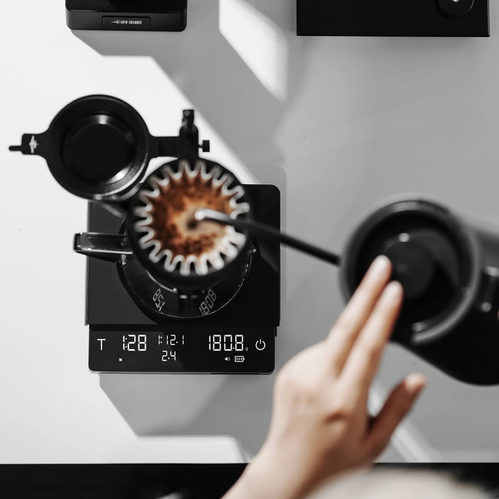 MHW-3BOMBER CUBE KAFFEEWAAGE 3.0 PRO MAX