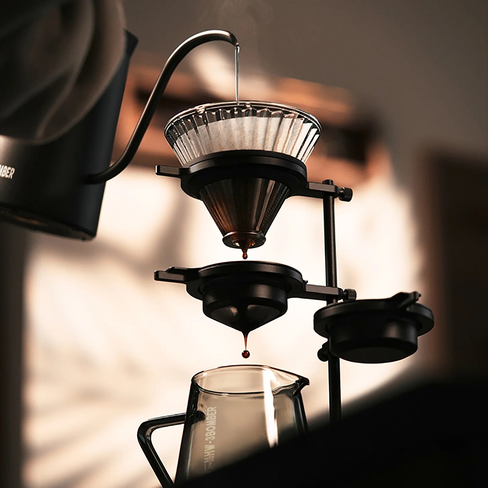 MHW-3BOMBER SMOOTH POUR OVER KÜHLKUGELSTÄNDER