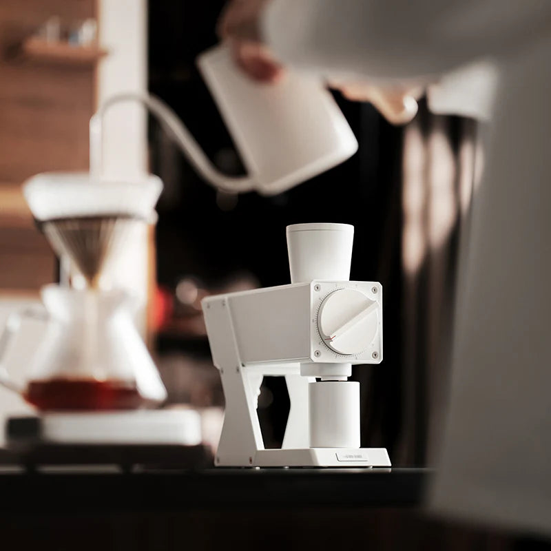 MHW-3BOMBER F74 NAVIGATOR ELEKTRISCHE KAFFEEMÜHLE