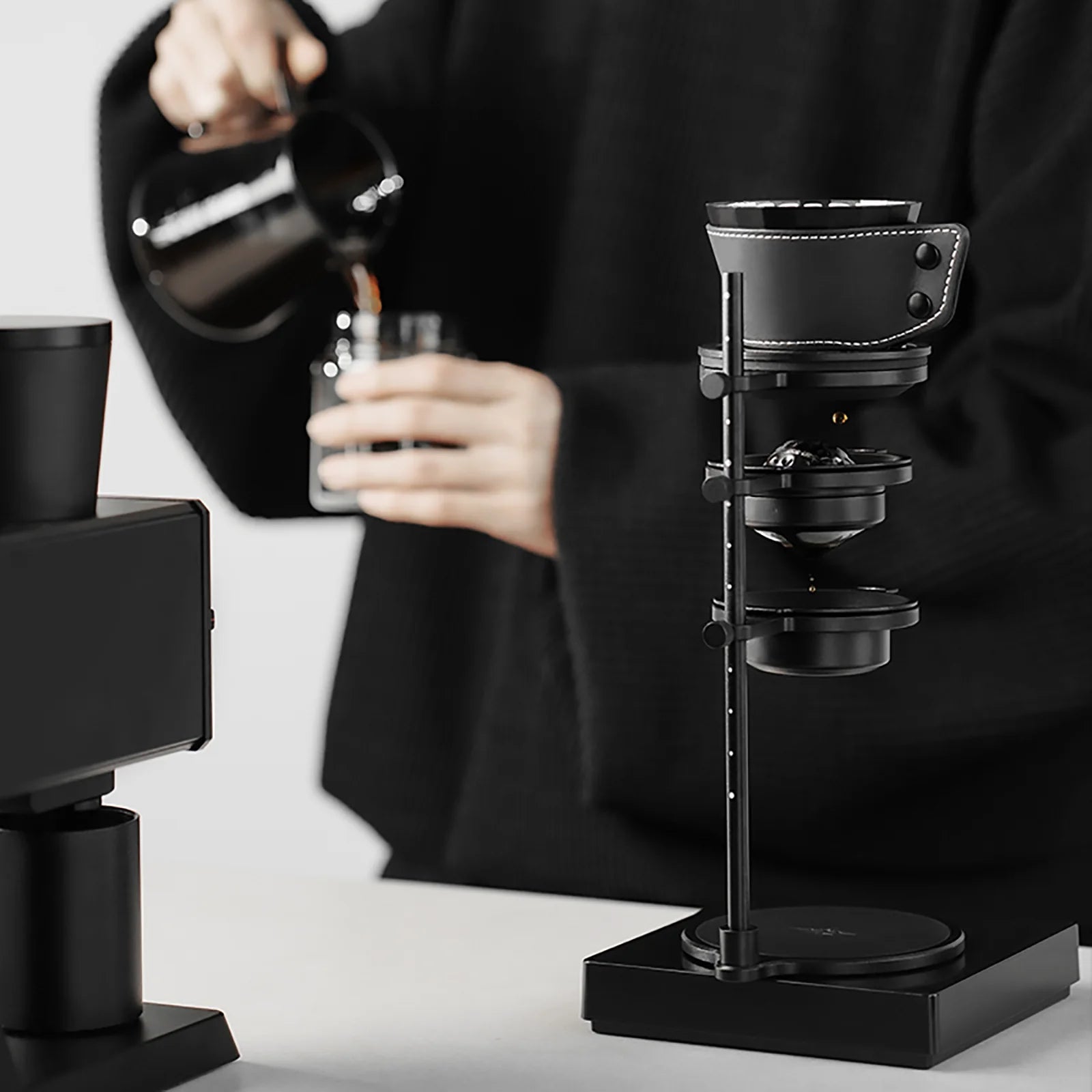 MHW-3BOMBER SMOOTH POUR OVER KÜHLKUGELSTÄNDER