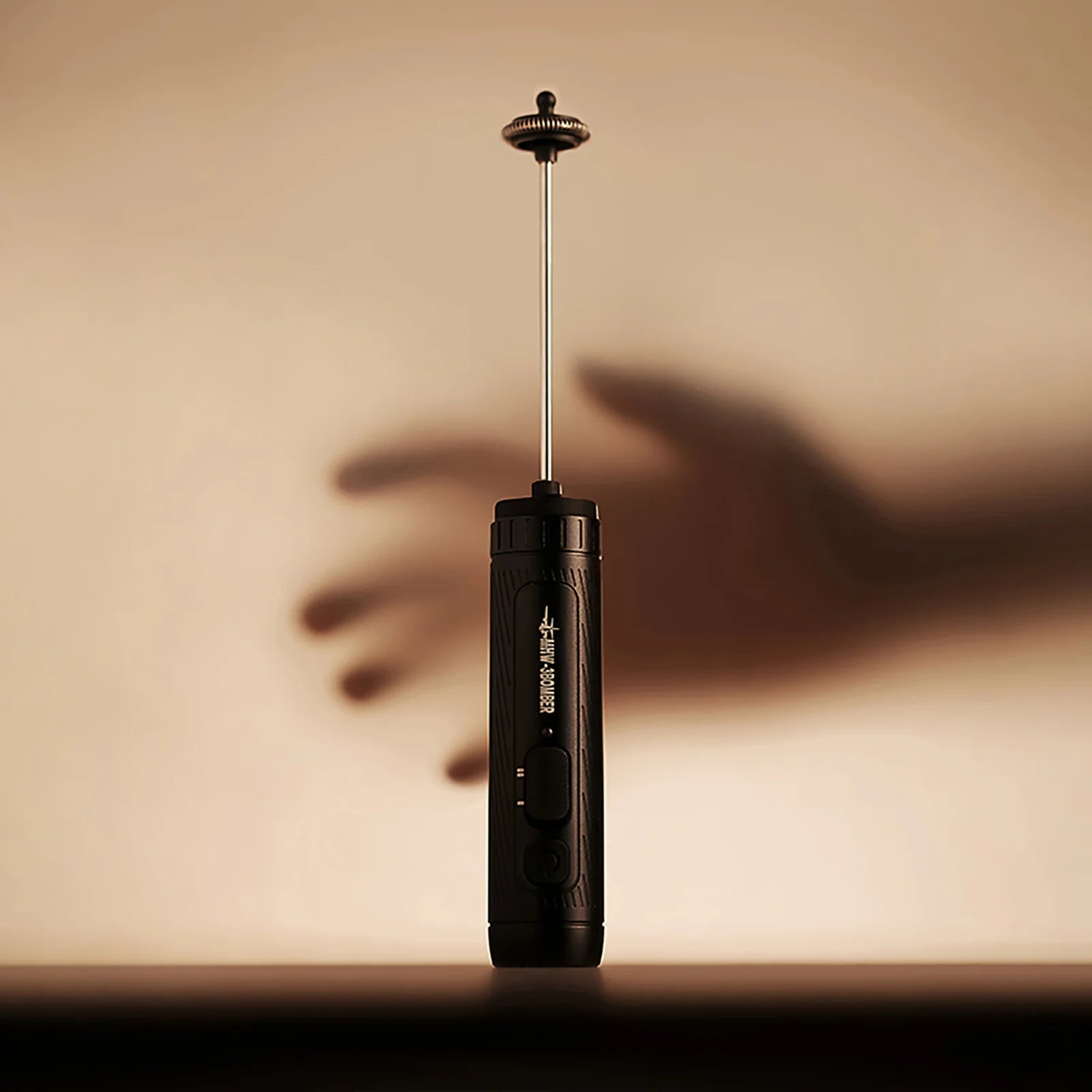 MHW-3BOMBER MAGICIAN HANDHELD MILK FROTHER