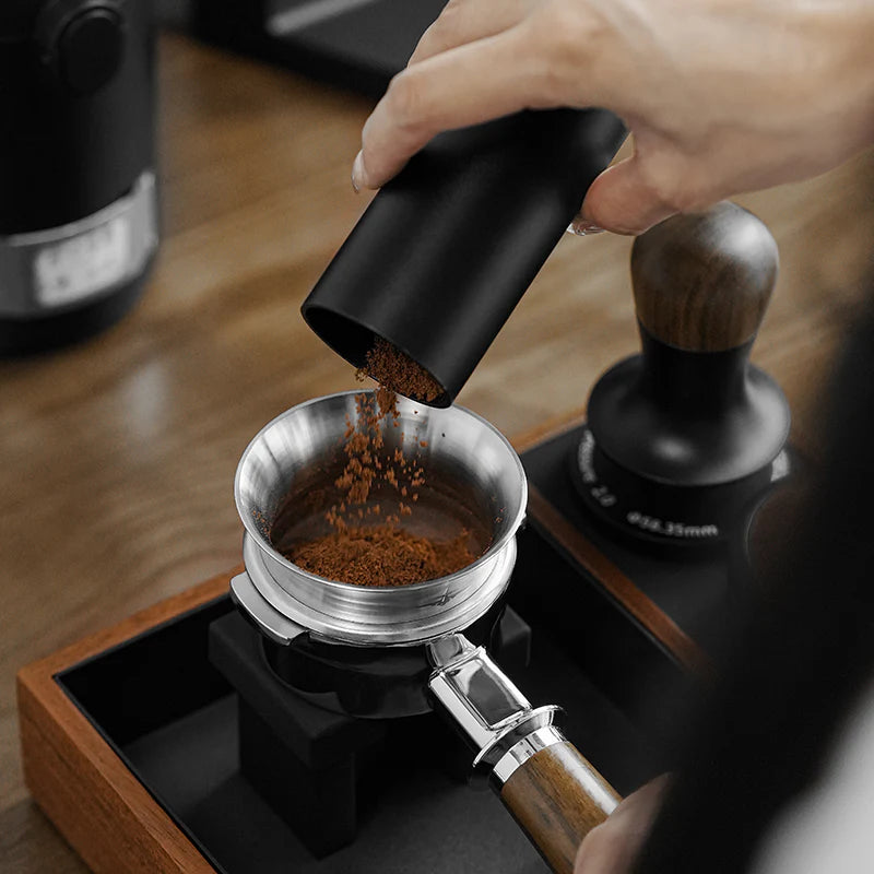 MHW-3BOMBER KAFFEEDOSIERTRICHTER AUS EDELSTAHL