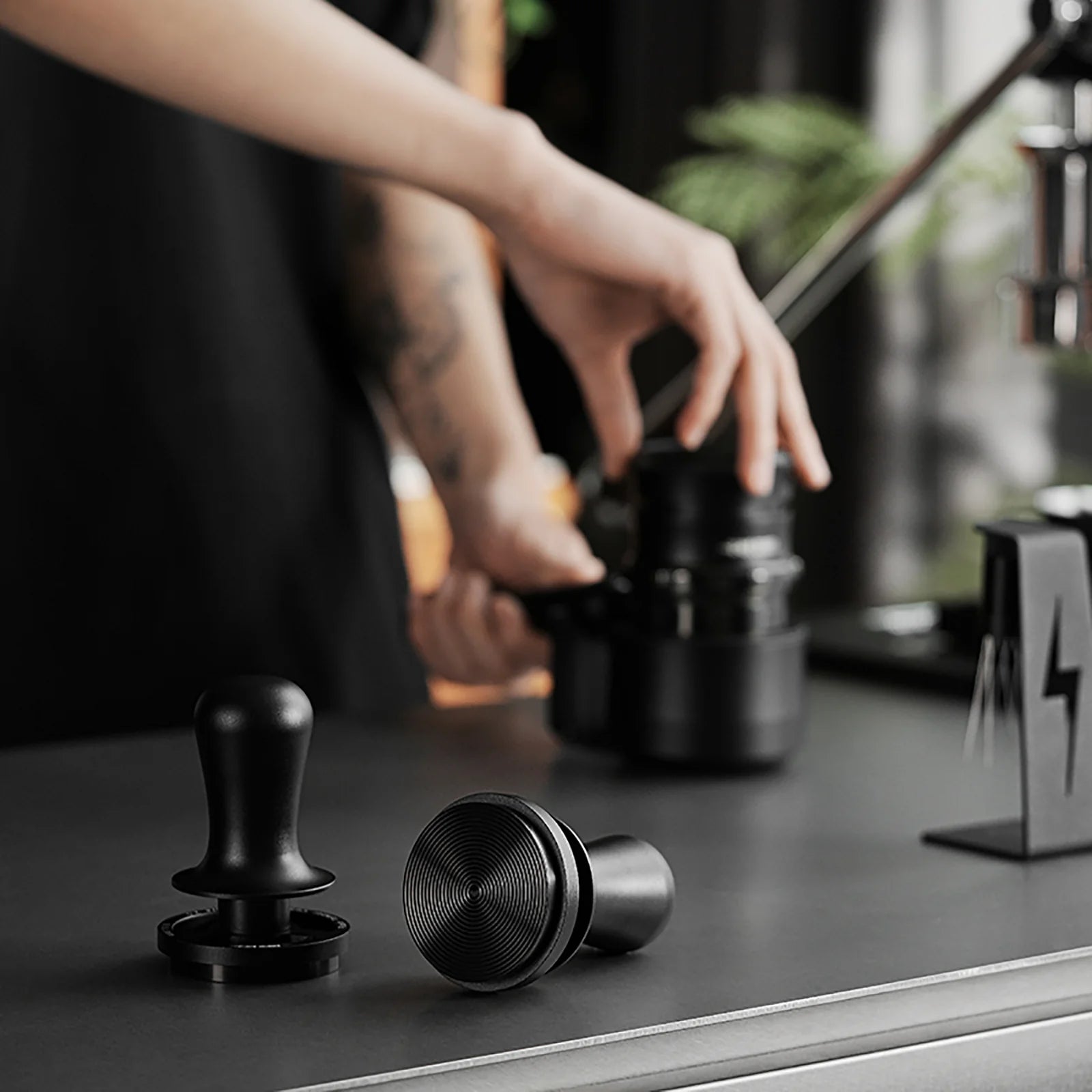 MHW-3BOMBER ASTRA COLLECTION CONSTANT PRESSURE TAMPER 51/53.35/58.5 MM