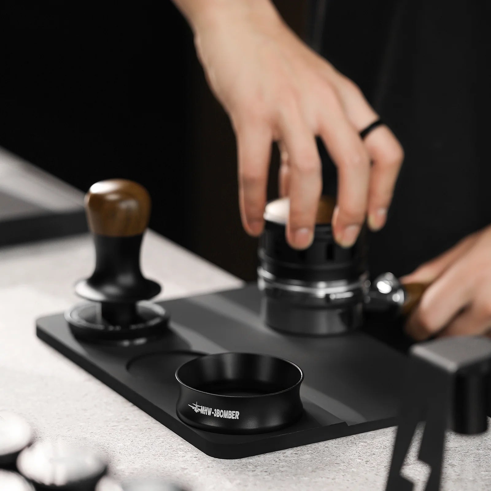 MHW-3BOMBER ESPRESSO MAGNETIC COFFEE DOSING FUNNEL