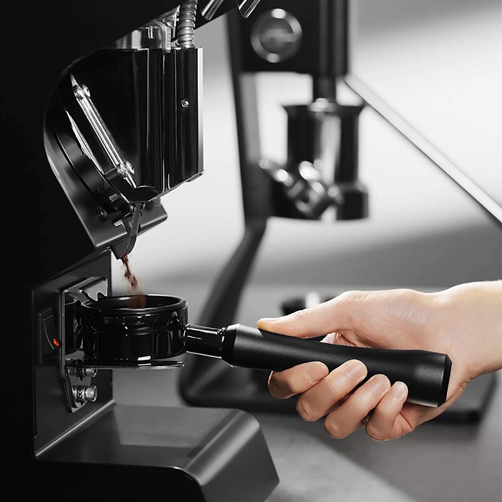 MHW-3BOMBER ASTRA COLLECTION BOTTOMLESS SCREEN CARRIER 